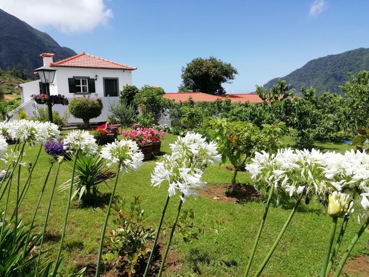 Granny'S Farm Guest House Sao Vicente  Ngoại thất bức ảnh