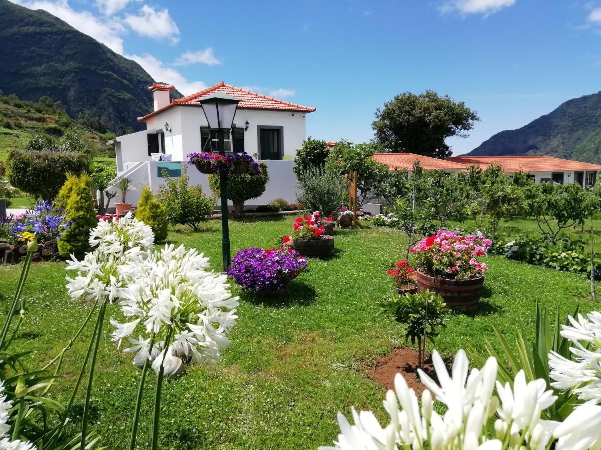 Granny'S Farm Guest House Sao Vicente  Ngoại thất bức ảnh