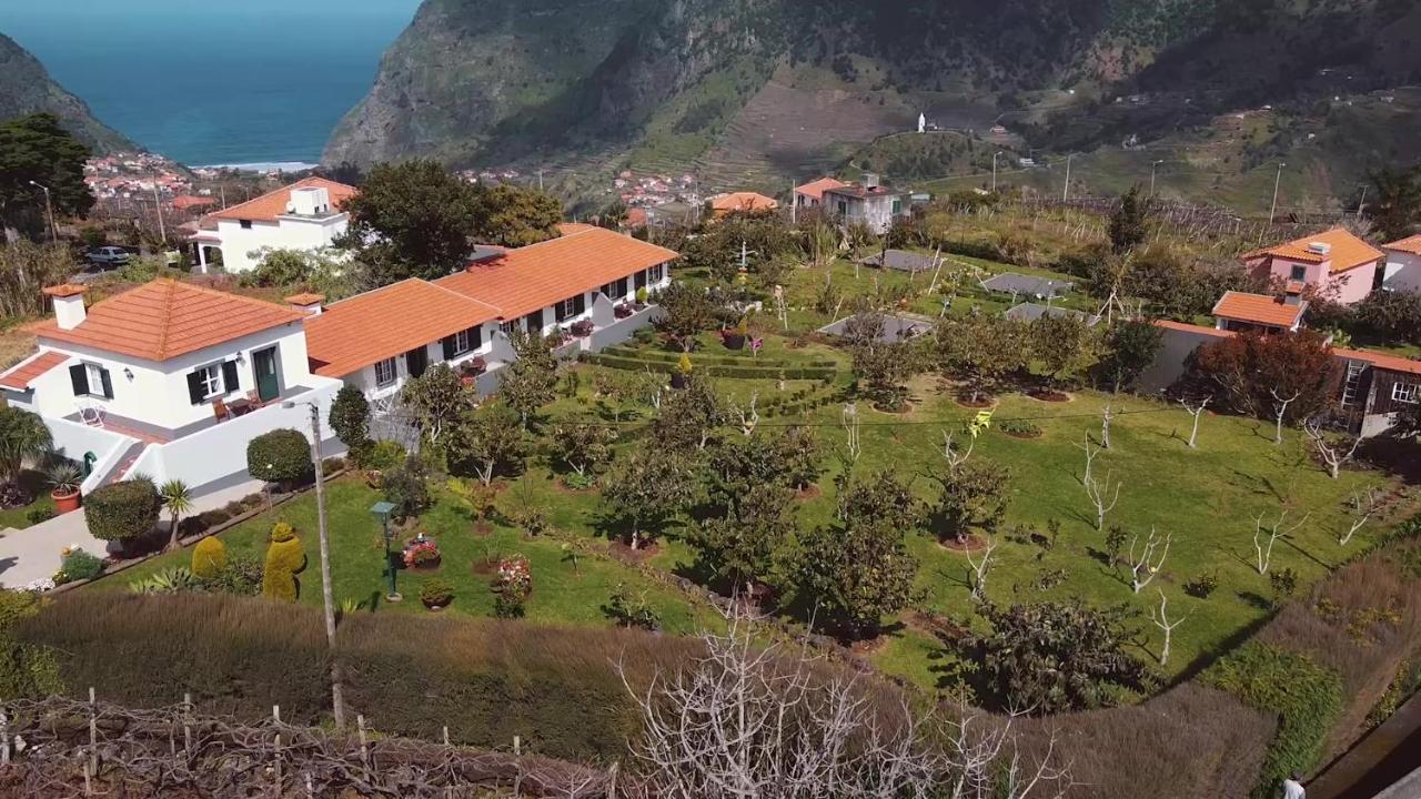 Granny'S Farm Guest House Sao Vicente  Ngoại thất bức ảnh